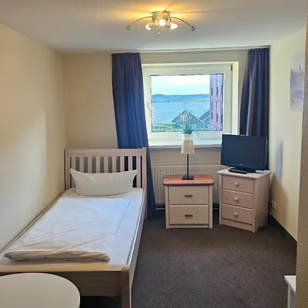 Hotel Strandhotel - Budget *