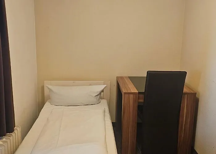 Hotel Strandhotel - Budget